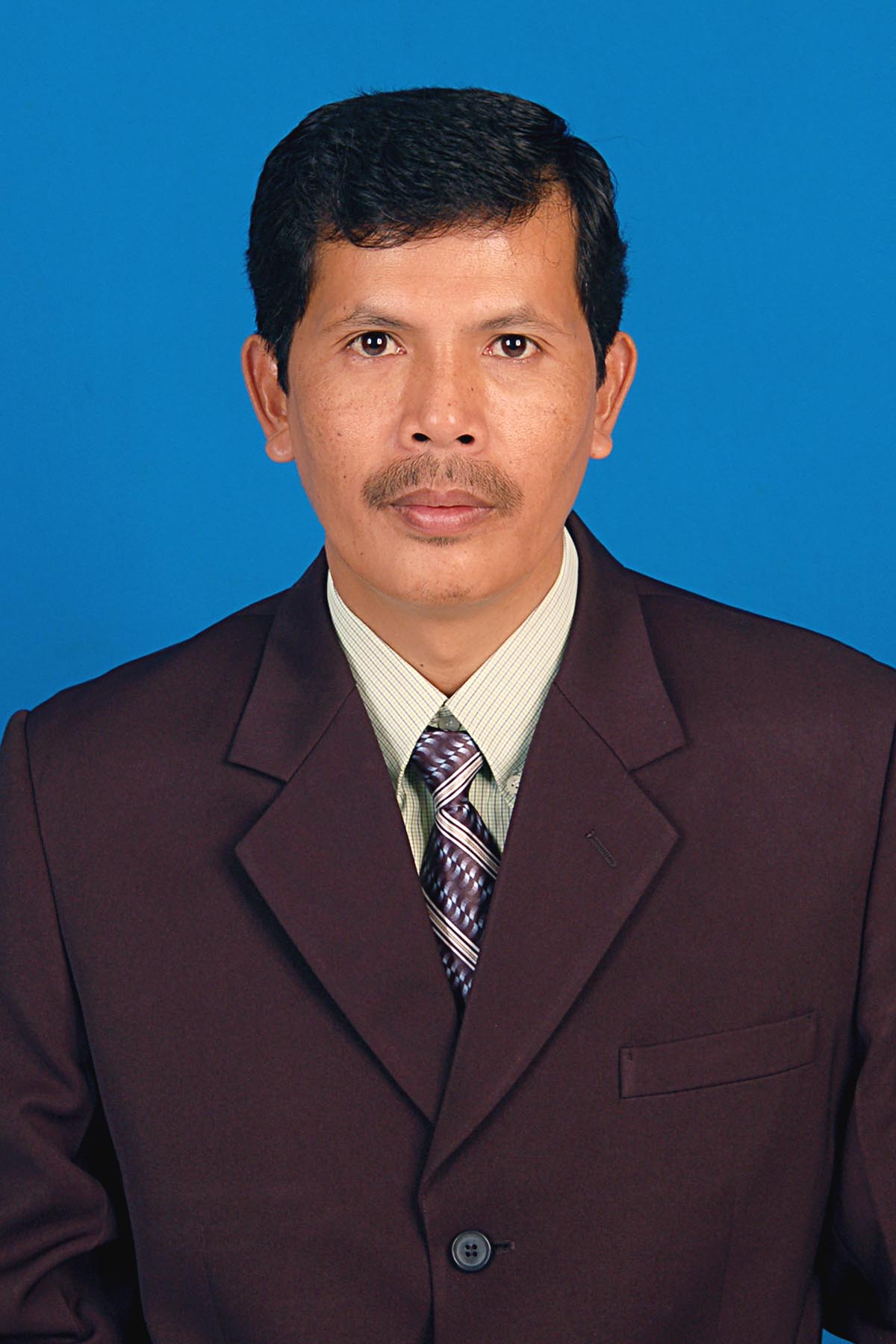 Foto H. Saronto, ST.